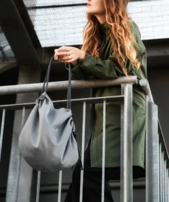 InZu COCCÓ Neo Tote In Bronze Dust Bags