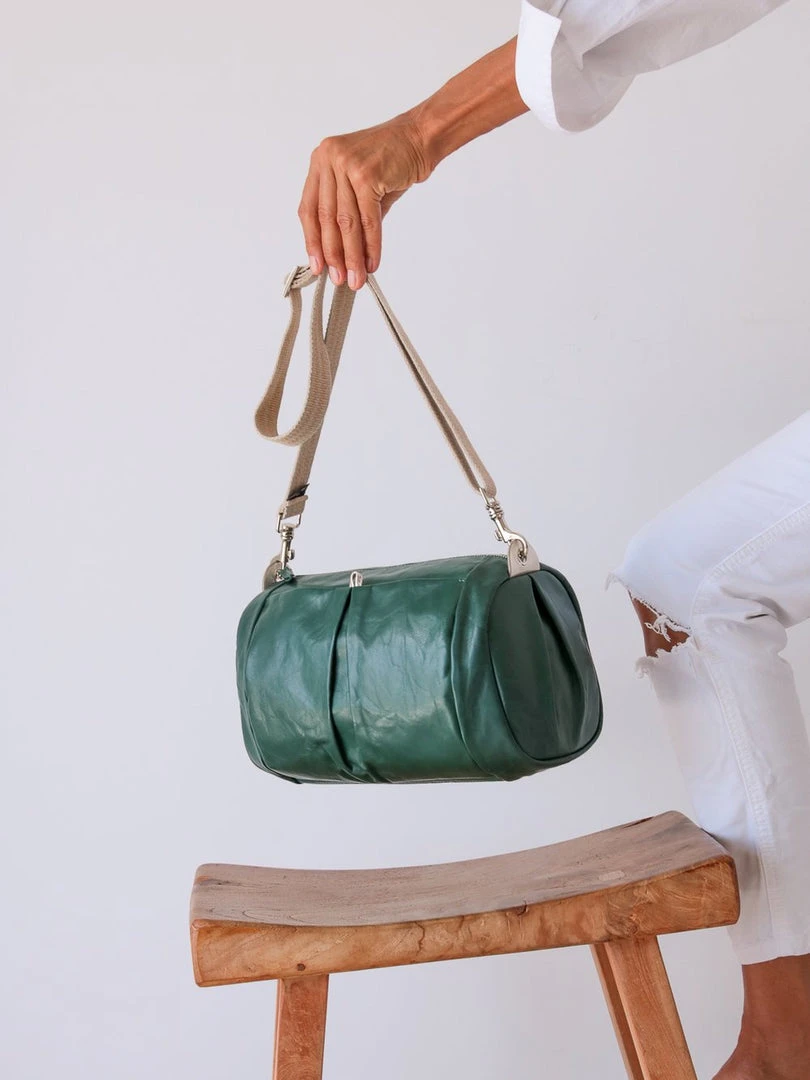 Brontibay Paris Bags Mamamia Vintage Leather Crossbody Emerald 4 Brontibay Paris Bags Mamamia Vintage Leather Crossbody Emerald